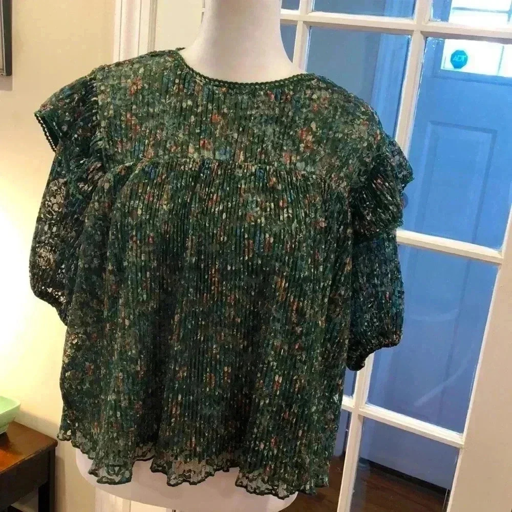 Anthropologie Porridge Short sleeve gauzy pullover shirt.